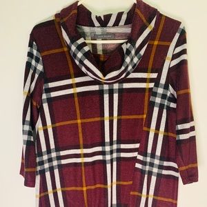 Suzy Shier printed tops